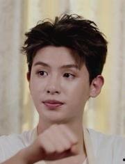 娱乐吃瓜黄明昊视频大全,笑料百出，欢乐无限